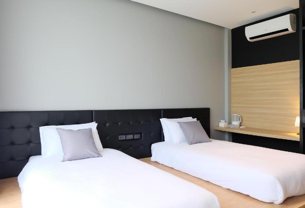 Srianunt Boutique Hotel Buriram Ngoại thất bức ảnh