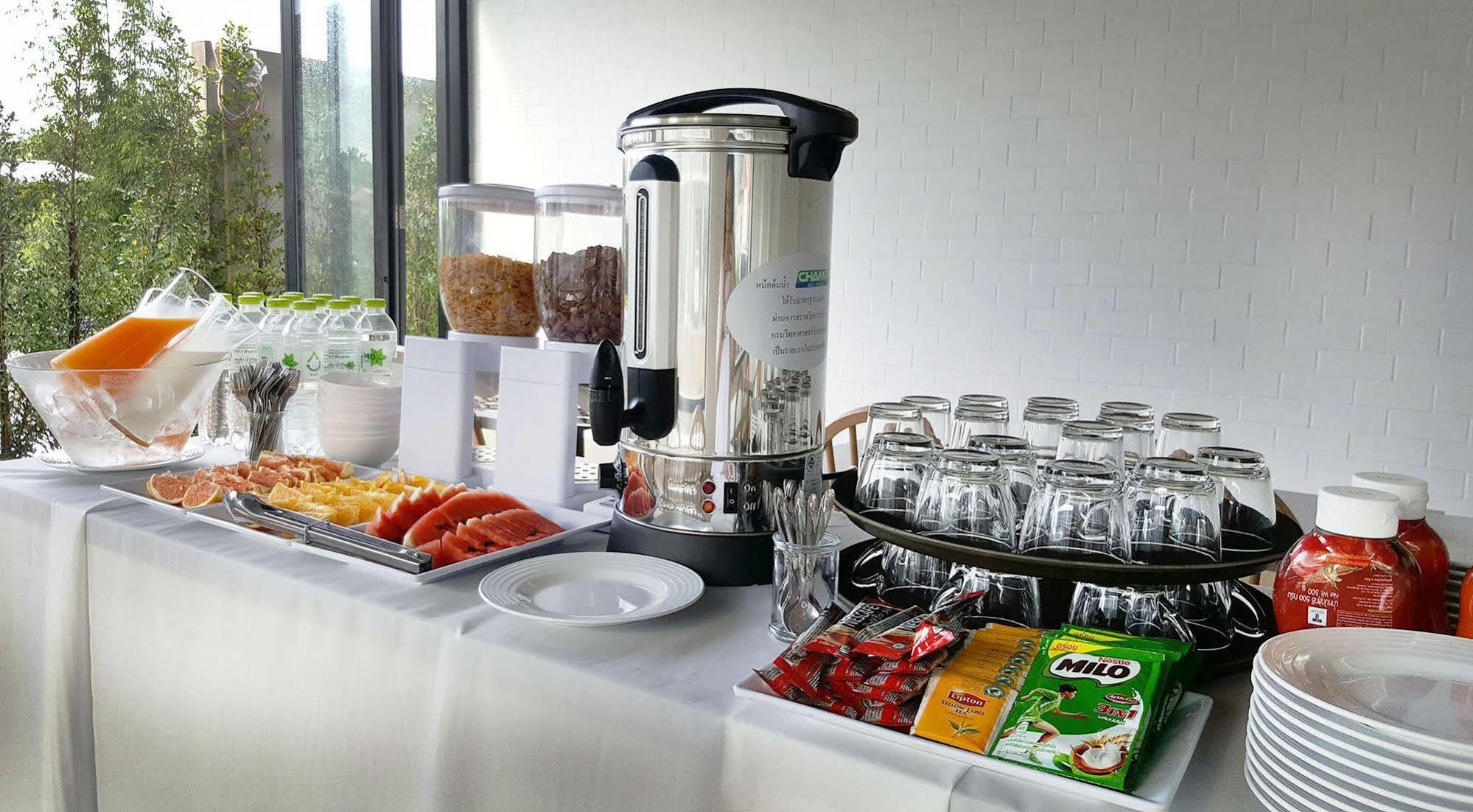 Srianunt Boutique Hotel Buriram Ngoại thất bức ảnh